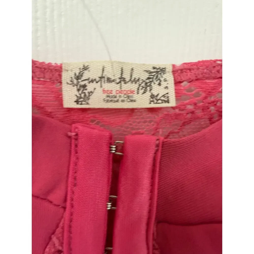Free People Intimately Pink Lace Hook Front Bodysuit NWT Small Lace Night Rhythm